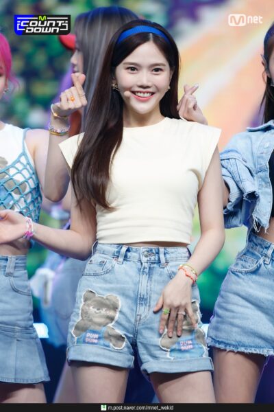 OH MY GIRL(オーマイガール)「Dun Dun Dance」に注目!和訳歌詞や各メンバーの衣装画像も!