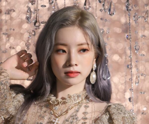 TWICE(トゥワイス)のダヒョンは垢抜けて可愛くなった？デビュー前と当時の年齢は？