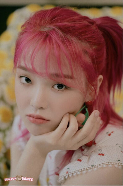 OH MY GIRL(オーマイガール)メンバーの本名や性格をご紹介!年齢順は?