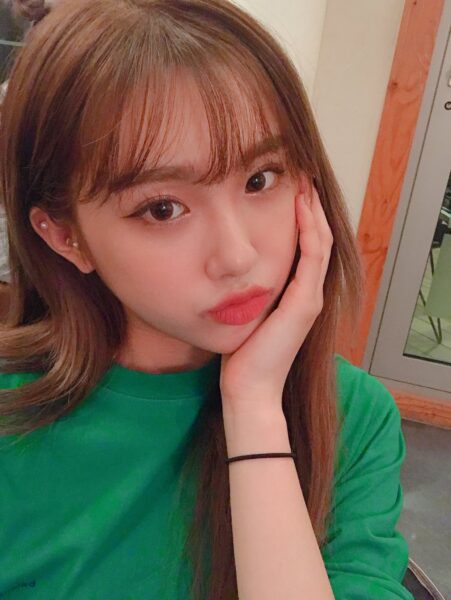 EVERGLOW(エバーグロウ)メンバーの性格やメンバーカラー紹介！公式インスタはある？