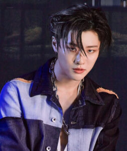 WOODZ(ウズ：チョスンヨン UNIQ)の事務所はどこ？メンバーやファン名をご紹介！