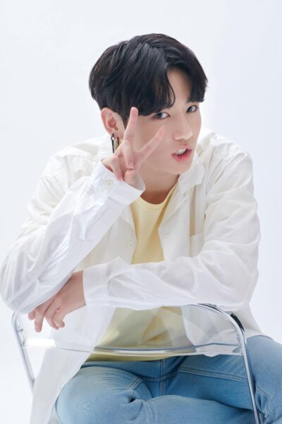 BTS(防弾少年団)00:00の読み方は？日本語訳での歌詞や意味をご紹介します！