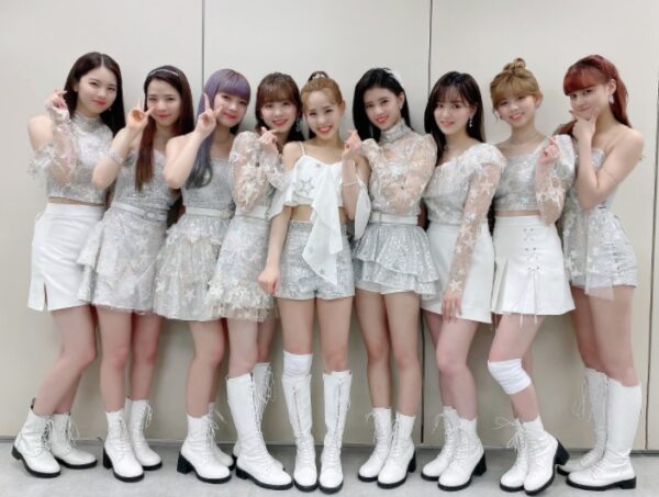 NiziU(ニジュー)マヤが口パク疑惑？！2020年の紅白歌合戦を検証します！