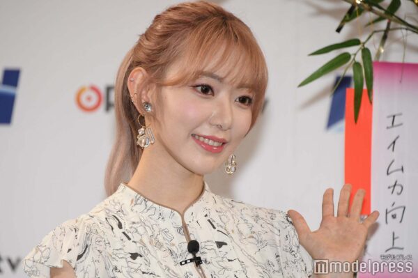 IZ*ONE(アイズワン)宮脇咲良のダイエット方法やメイク方法を調査！愛用コスメは？