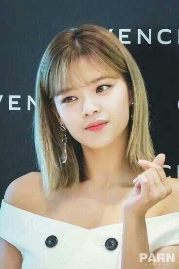 TWICE(トゥワイス)のジョンヨンは垢抜けて可愛くなった?デビュー前と比較!