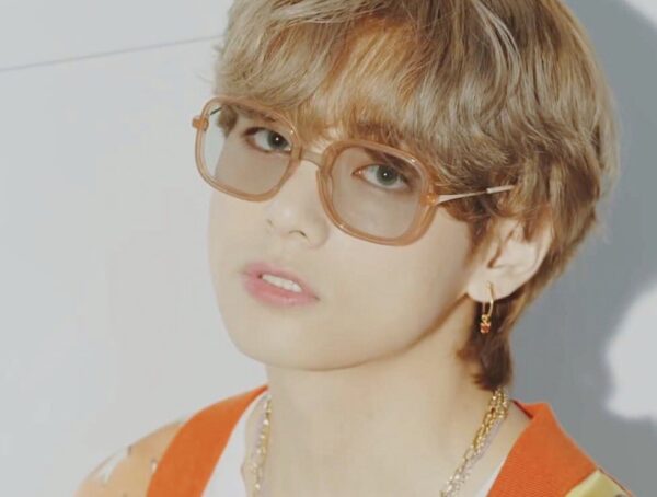 BTS(防弾少年団)V(テテ/ヴィ)のダイナマイト衣装に注目!帽子やサングラスはどこの?