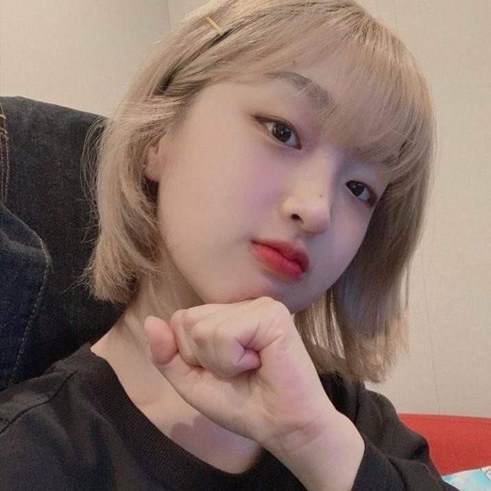 BTS(防弾少年団)ジンのソロ曲Epiphanyの作詞作曲者は誰?歌詞の意味を考察