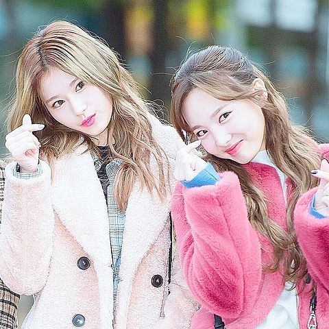 TWICE(トゥワイス)のナヨンの性格や人柄は？優しい？冷たい？