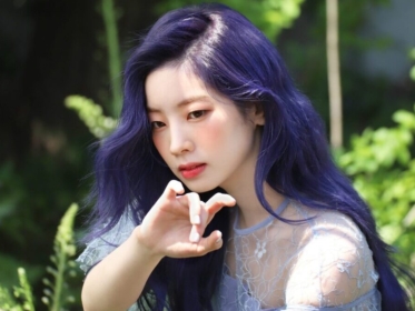 TWICE(トゥワイス)のダヒョンの可愛い画像集！スタイルが良くて足が長い！