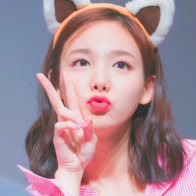 TWICE(トゥワイス)の偏差値ランキング！頭いいのは誰？