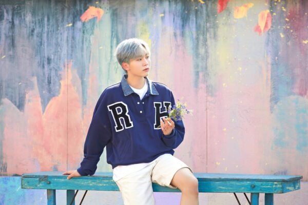 SEVENTEEN(セブンティーン)8th mini albumの収録曲は何？7thとの違いを比較！