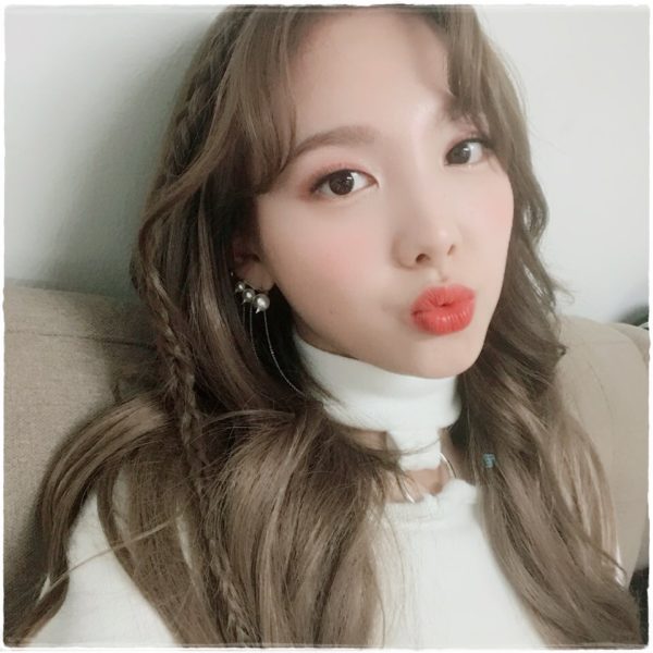 TWICE(トゥワイス)のナヨンの性格や人柄は？優しい？冷たい？