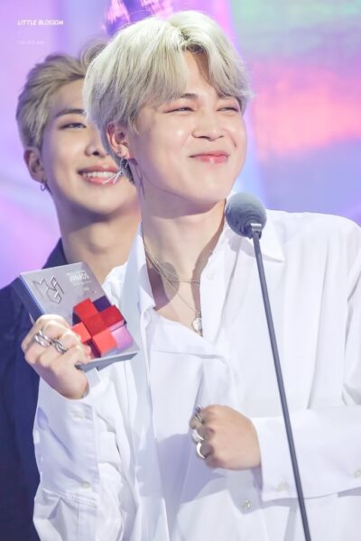 BTS(防弾少年団)ジミンのソロ曲約束が話題！歌詞の意味は？和訳を考察！