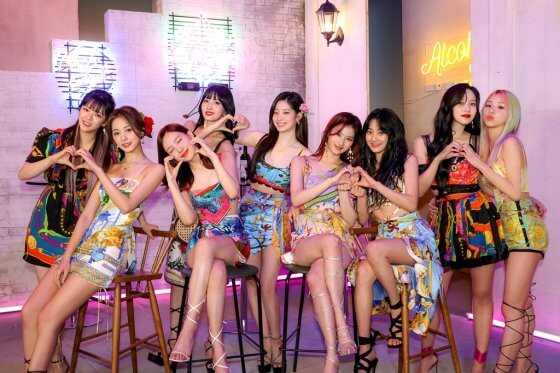 TWICE(トゥワイス)のツウィの仲良しメンバーは?仲間はずれで浮いてる説が?
