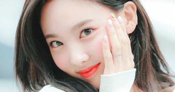 TWICE(トゥワイス)のナヨンの性格や人柄は？優しい？冷たい？