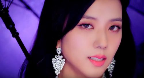 BLACKPINK(ブラックピンク)ジスの可愛い画像集!ピアスの位置にも注目!