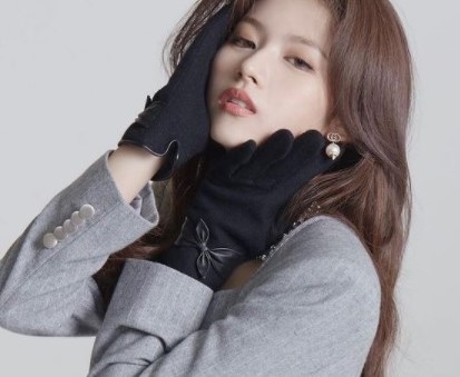 韓国アイドル(k-pop)どこを整形？目・鼻・顎が多い？おでこや涙袋という人も！