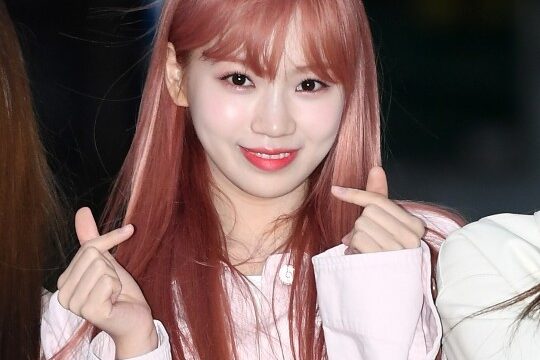IZ*ONE(アイズワン)チェウォンのメイク方法を分析!愛用の香水はなに?