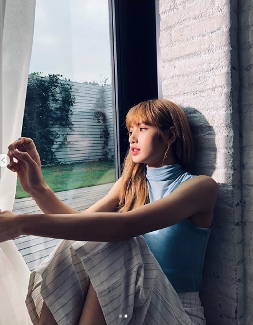 BLACKPINK(ブラックピンク)リサの私服春夏秋冬コーデ!体型維持の秘訣は?