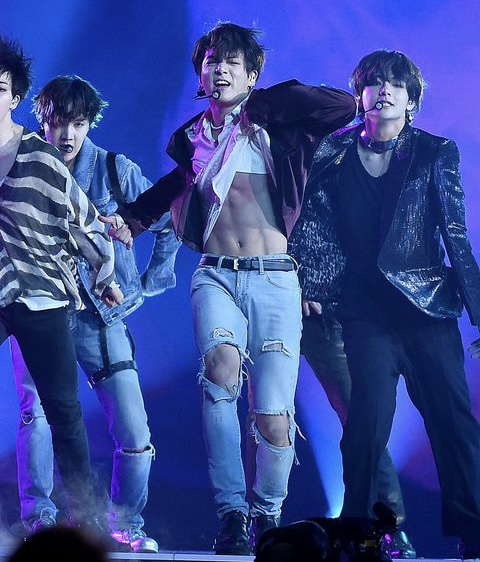 BTS(防弾少年団)ジョングクとジミン、仲良しボーカルラインの歌とダンス特徴比較!