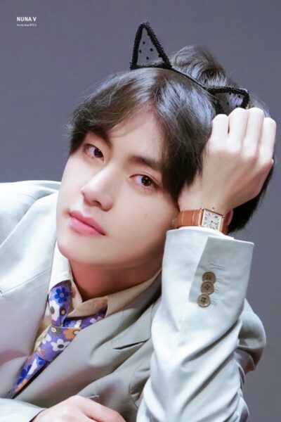 BTS(防弾少年団)のV(テテ/ヴィ)の愛用品紹介!アクセサリーやコスメ、香水も!