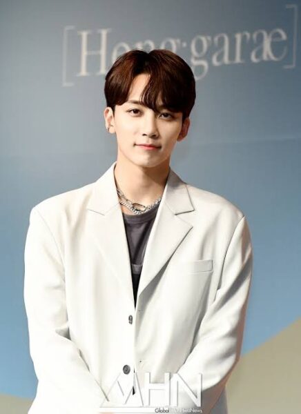 SEVENTEEN(セブンティーン)JHONGHAN(ジョンハン)の本名・年齢・あだ名紹介