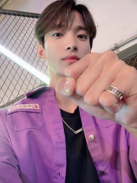 SEVENTEEN(セブチ)DK(ドギョム)の由来は?身長や血液型もご紹介!