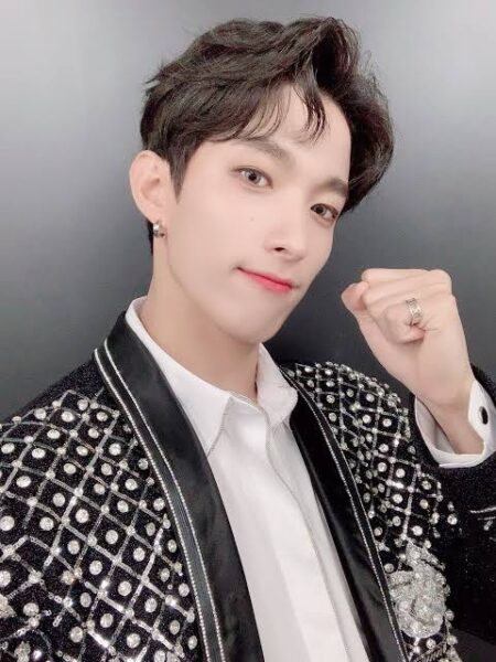 SEVENTEEN(セブチ)DK(ドギョム)の由来は?身長や血液型もご紹介!