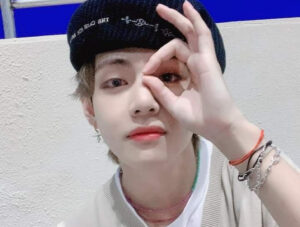 BTS(防弾少年団)のV(テテ/ヴィ)の愛用品紹介！アクセサリーやコスメ、香水も！