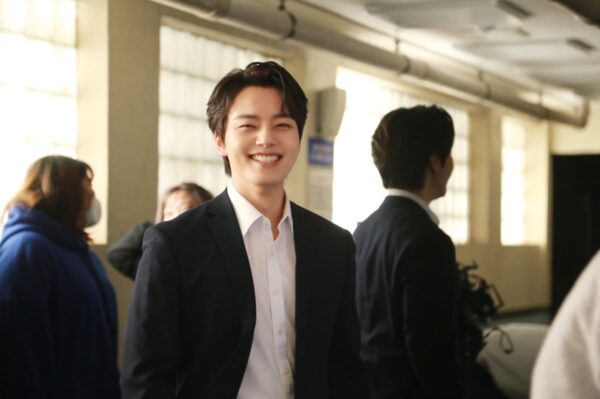 ガルプラ999の司会者(ヨジング)とマスター(ティファニー・ソンミ)とは？