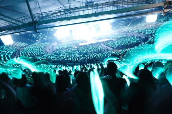 SHINee(シャイニー)ルシファーの日本語歌詞と掛け声紹介！ダンスが素敵！振付師は誰？