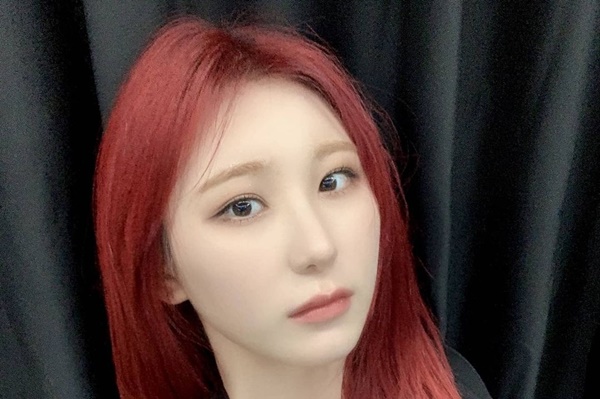 IZ*ONE(アイズワン)イ・チェヨンの髪型やメイクに注目!愛用コスメはどこの?