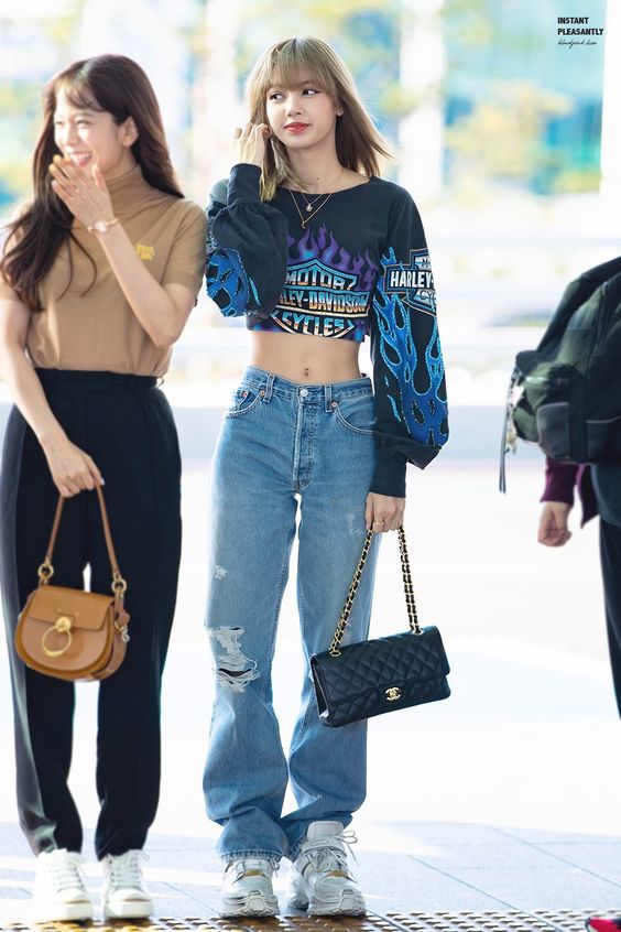 BLACKPINK(ブラックピンク)リサの私服春夏秋冬コーデ!体型維持の秘訣は?