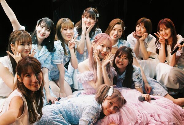 IZ*ONE(アイズワン)宮脇咲良は帰国した?ツイッターやインスタの投稿をチェック!