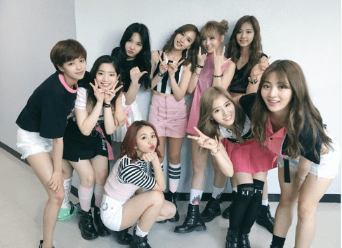 韓国アイドル(k-pop)の推しぬいぐるみを作る文化がすごい!作り方やオーダーメイドなど紹介