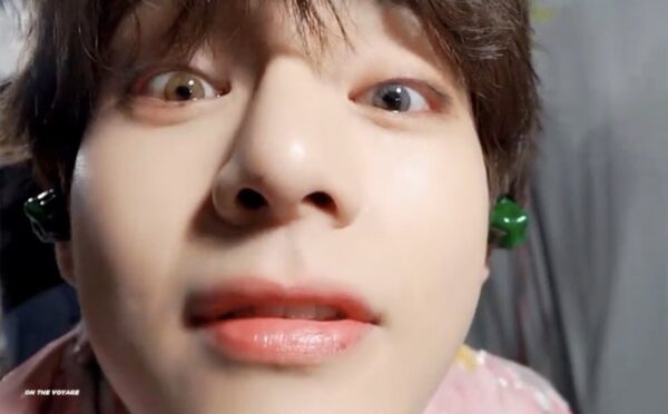 BTS(防弾少年団)V(テテ/ヴィ)のオッドアイ!よく使うカラコンの色は緑?ルナグレー?