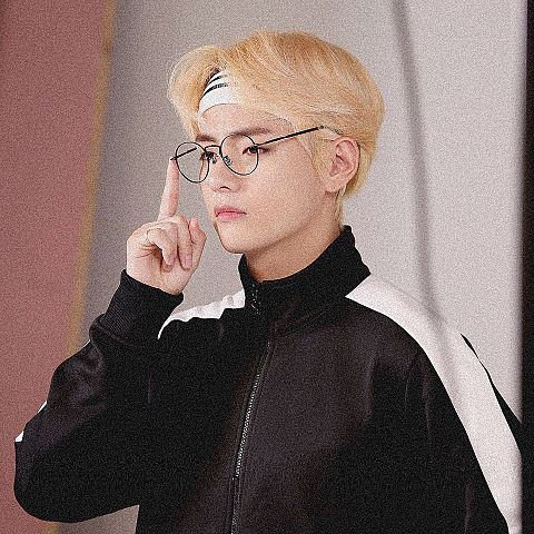 BTS(防弾少年団)V(テテ/ヴィ)のメガネのブランドは?ライブ中の外すタイミングは?