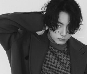 BTS(防弾少年団)のジョングクの理想の彼女は？仲良しのTwiceのツウィとの関係は？ブレスレットってなに？