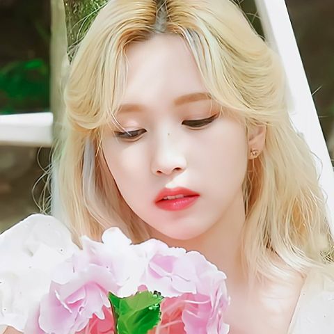 TWICE(トゥワイス)公式のメンバーカラー2021｜決め方は何だった？