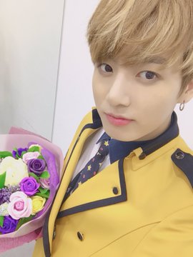 BTS(防弾少年団)のジョングクの子供時代を調査!中学時代の写真も!?
