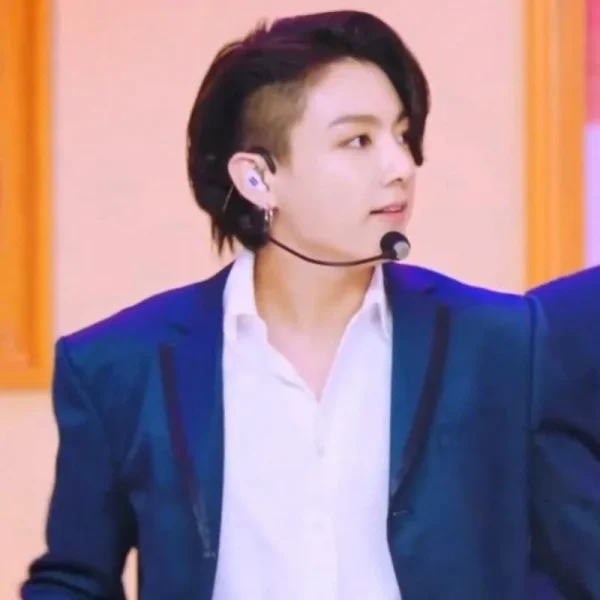 BTS(防弾少年団)ジョングクのダイナマイト衣装に注目!髪型が超さわやか!