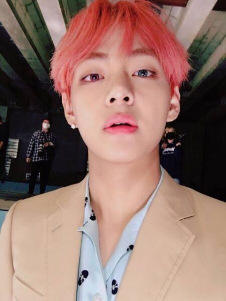 BTS(防弾少年団)V(テテ/ヴィ)のオッドアイ!よく使うカラコンの色は緑?ルナグレー?