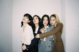BLACKPINK(ブラックピンク)のメンバーは仲悪い？仲良しコンビ・エピソードはある？