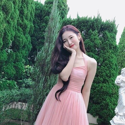 OH MY GIRL(オーマイガール)メンバー人気ランキング!それぞれの公式インスタはある?