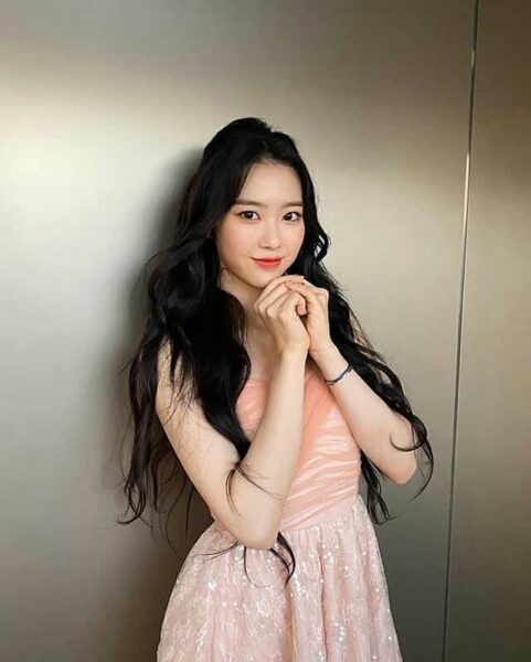 OH MY GIRL(オーマイガール)メンバー人気ランキング!それぞれの公式インスタはある?