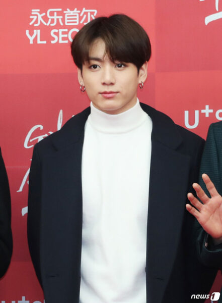 BTS(防弾少年団)のジョングク轢かれる！？ベンツで交通事故！？