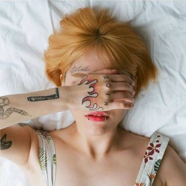 BTS(防弾少年団)のジョングク、タトゥーの意味は彼女が関係？左手や背中のは消えた？