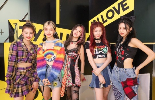 ITZY(イッジ)の誕生日・年齢順|身長体重と血液型一覧