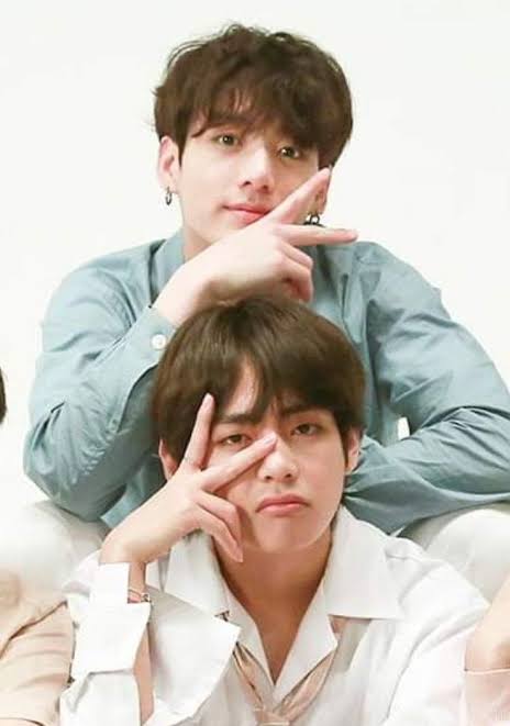 BTS(防弾少年団)V(テテ/ヴィ)とジョングクはラブラブ?!面白いエピソード集