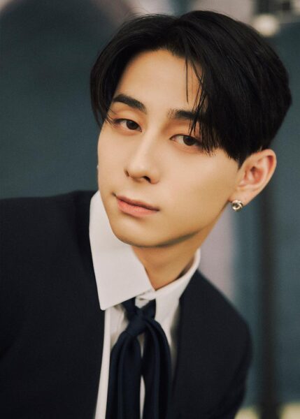 INI(アイエヌアイ)はブサイクでイケメンいない？かっこよくないとの声も